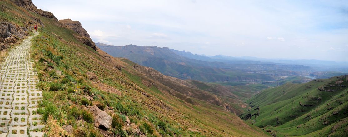 Royal Natal National Park Sentinel Hiking Trail dans le Drakensberg
Altitude : 2669 mètres