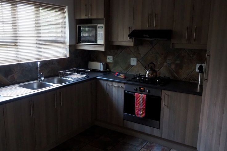 Airbnb Van Biljon Cottage à Oudtshoorn
Altitude : 356 mètres