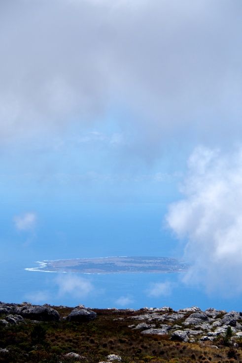 Robben island depuis Table Mountain 
Altitude : 1116 mètres