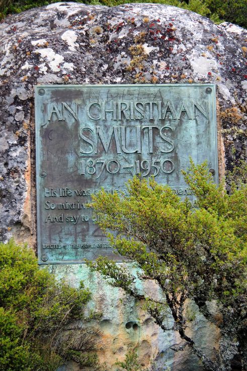 Christiaan Smuts Table Mountain 
Altitude : 1107 mètres