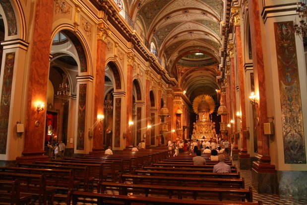 La cathédrale de Salta
