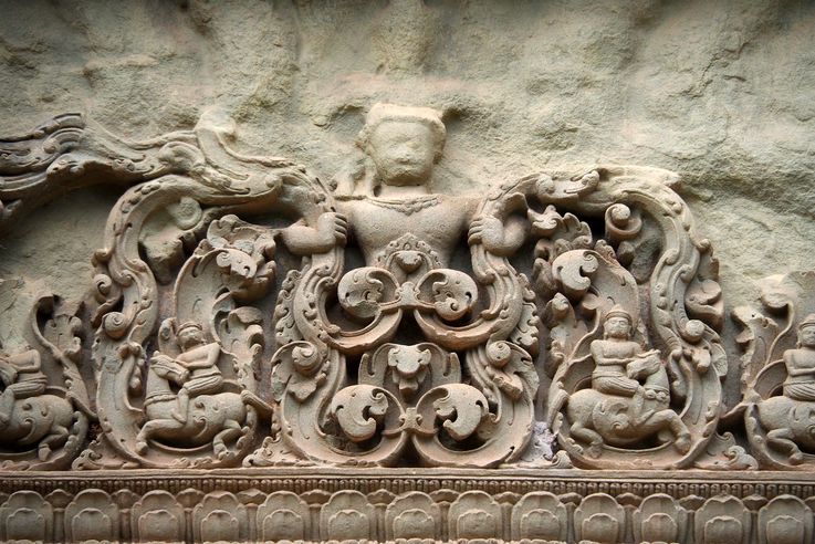 Bas-relief au temple d'Angkor Kravan