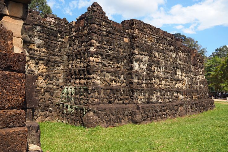 Le temple d'Angkor, la terrasse du Roi lépreux