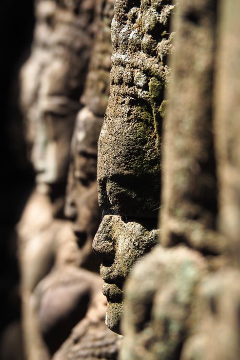 Le temple d'Angkor, la terrasse du Roi lépreux