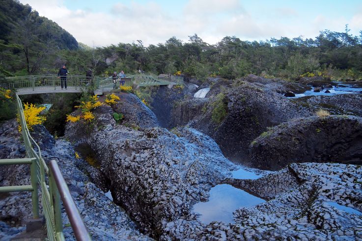 Saltos del rio Petrohue