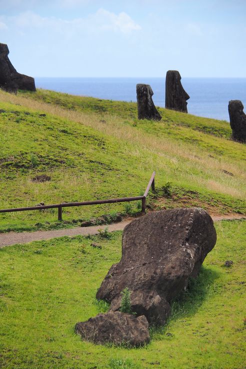 Rano Raraku - l'île de Pâques