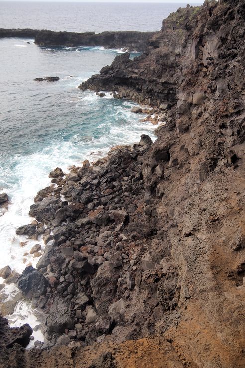 Caverna de las dos ventanas - l'île de Pâques