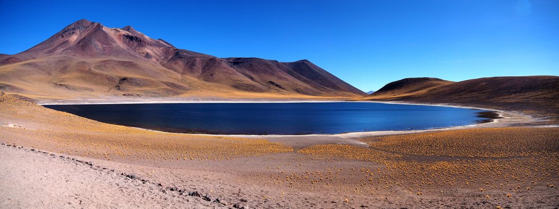 Laguna Miñiques - désert d'Atacama
