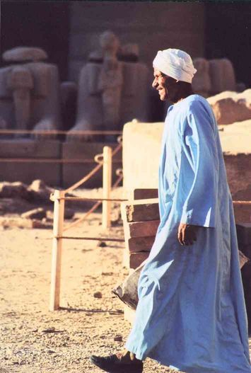Dans le temple de Karnak
