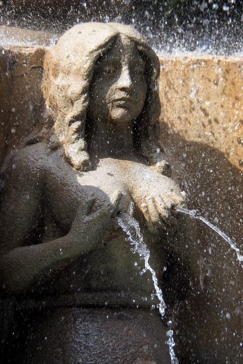 La fontaine du parque Central à Antigua
Altitude : 1543 mètres