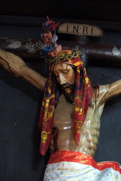 Crucifix de l'église Santiago Apostol à Santiago Atitlán
Altitude : 1616 mètres