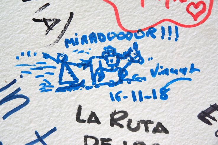 Ma signature sur le Muro de la Fama à Carmelita