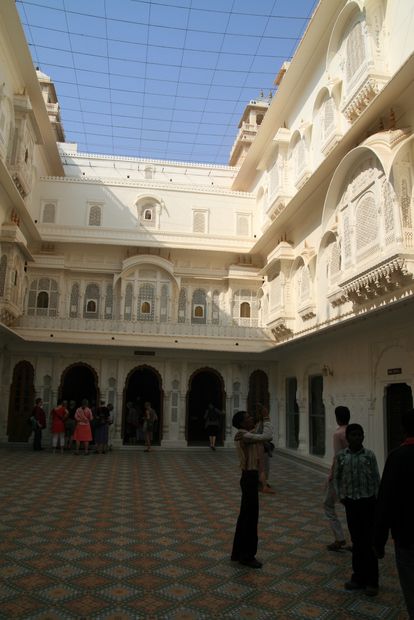 Cour intérieure dans le fort de Junagarh