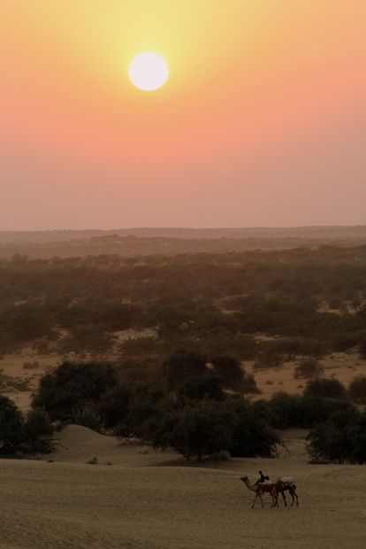 Coucher de Soleil dans le désert de Khoohdi
