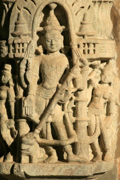 Bas-relief. Temple jaïn d'Adinath à Ranakpur.