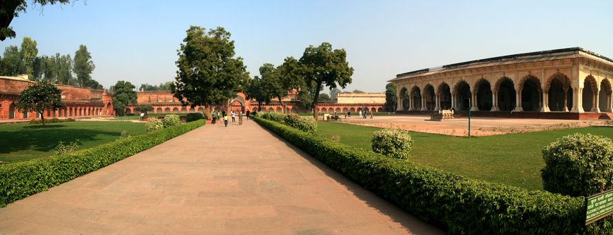inde-20121120-7108-agra-fort-rouge-panoramique.jpg