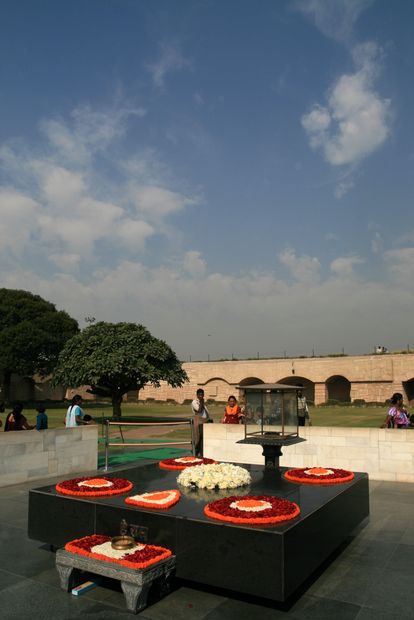 Le mémorial Raj ghat du Mahatma Gandhi à New Delhi.