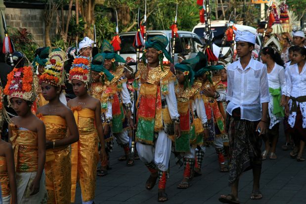 Procession balinaise à Ubud.