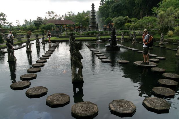 Water Palace de Tirtagangga. Bali.