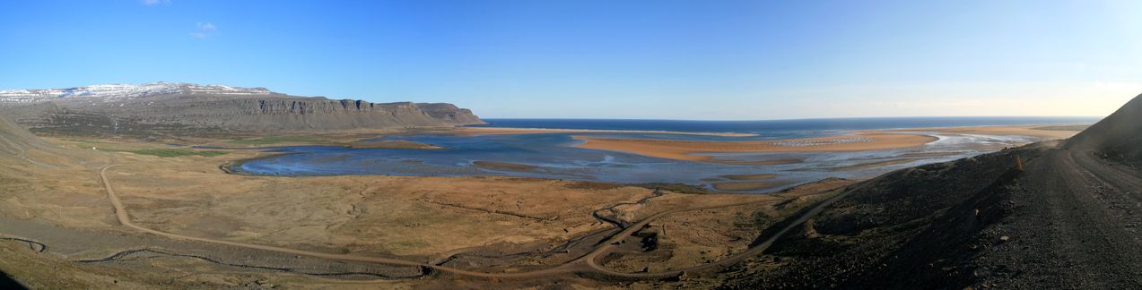 islande-20110606-1371-latrabjarg-pano.jpg