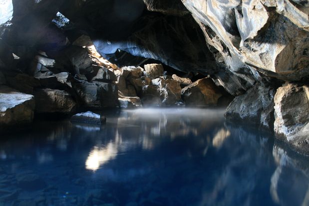 Grotte Grjotagja
