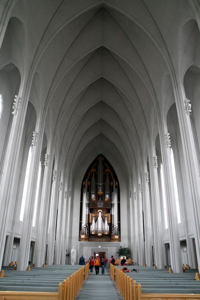 Dans la cathédrale Hallgrímskirkja de Reykjavik