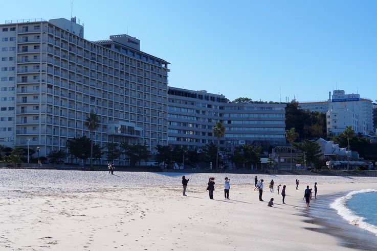 La plage de Shirahama
Altitude : 55 mètres