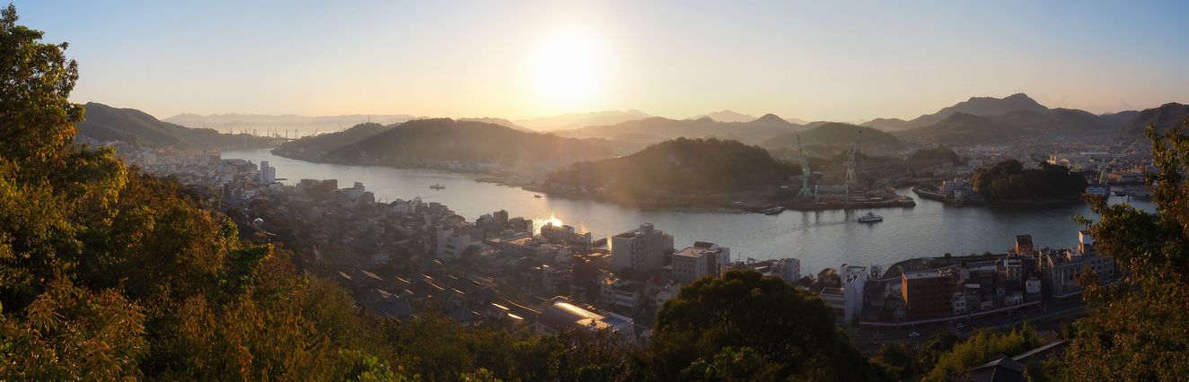 Lever De Soleil sur Onomichi
Altitude : 100 mètres