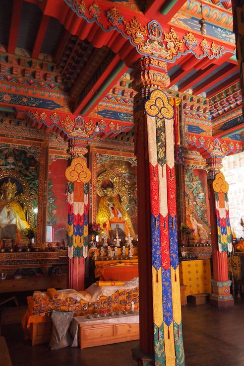 Temple du village de Upper Pisang