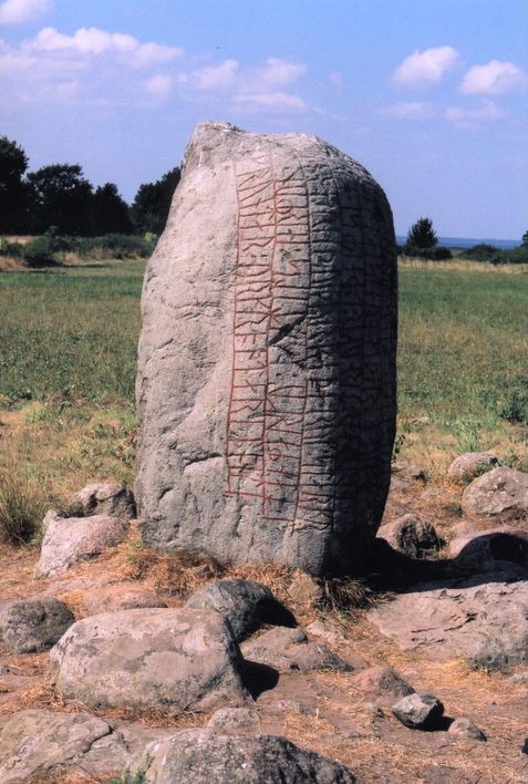 La rune Karlevistenen sur l'île d'öland