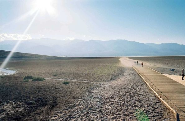 Badwater. Vallée de la mort.