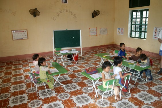 Ecole dans la vallée de Mai Chau