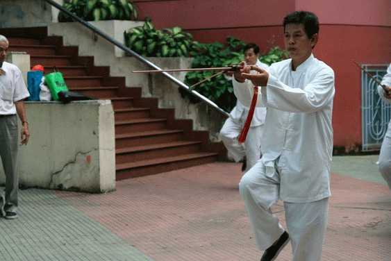 Art martial et maniement du baton à Ho Chi Minh Ville