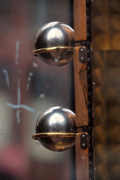 Detail of the ball regulator mechanism of the steam clock in Gastown, Vancouver.