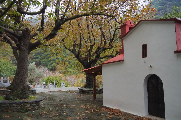 Capilla en las gargantas de Dimosari