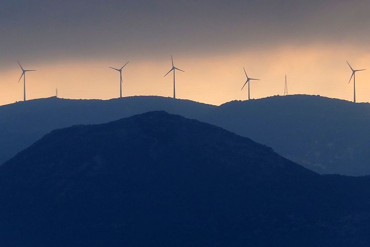 Aerogeneradores desde Monemvasia