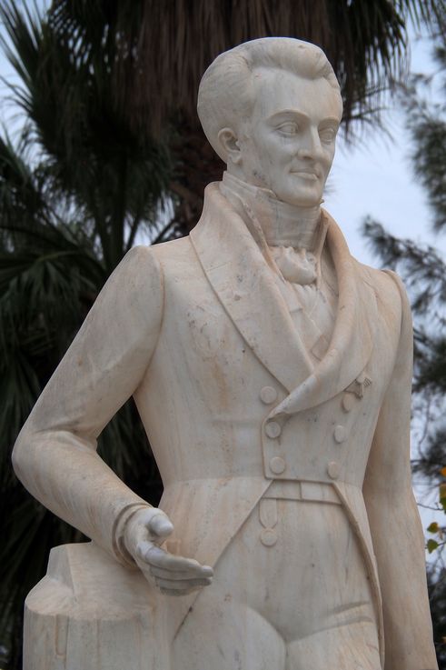 La estatua del Gobernador Ioannis Kapodistrias - Nauplia