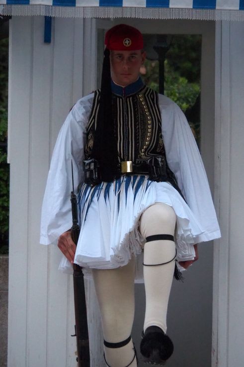 Evzone en el Palacio Presidencial de Atenas