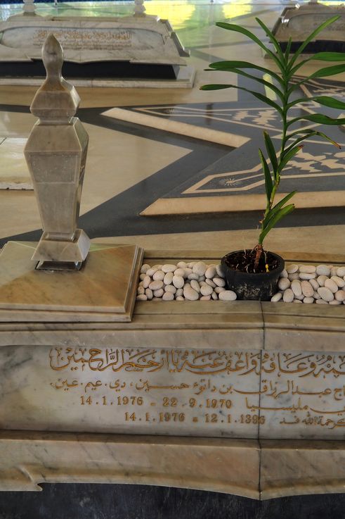 Pierre tombale du Makam Pahlawan, Kuala Lumpur.
Altitude : 36 mètres