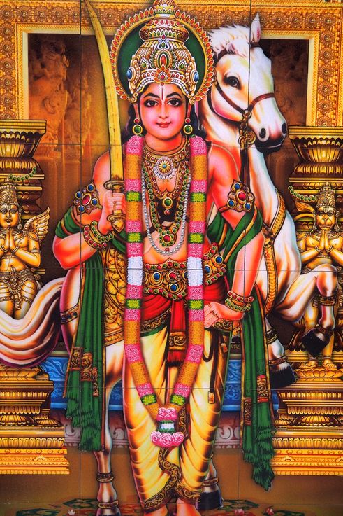 Murugan au temple Sri Mahamariamman de Kuala Lumpur.
Altitude : 41 mètres