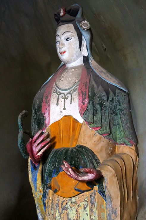 Statue de Guanyin du temple Sam Poh Tong, Ipoh.
Altitude : 46 mètres
