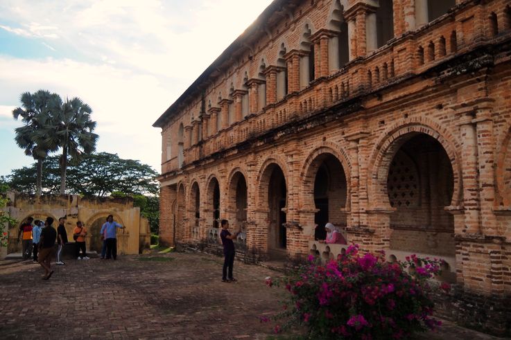Kellie's Castle, demeure historique près d'Ipoh.
Altitude : 23 mètres