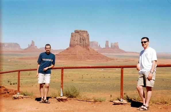 East Mitten Butte à Monument Valley